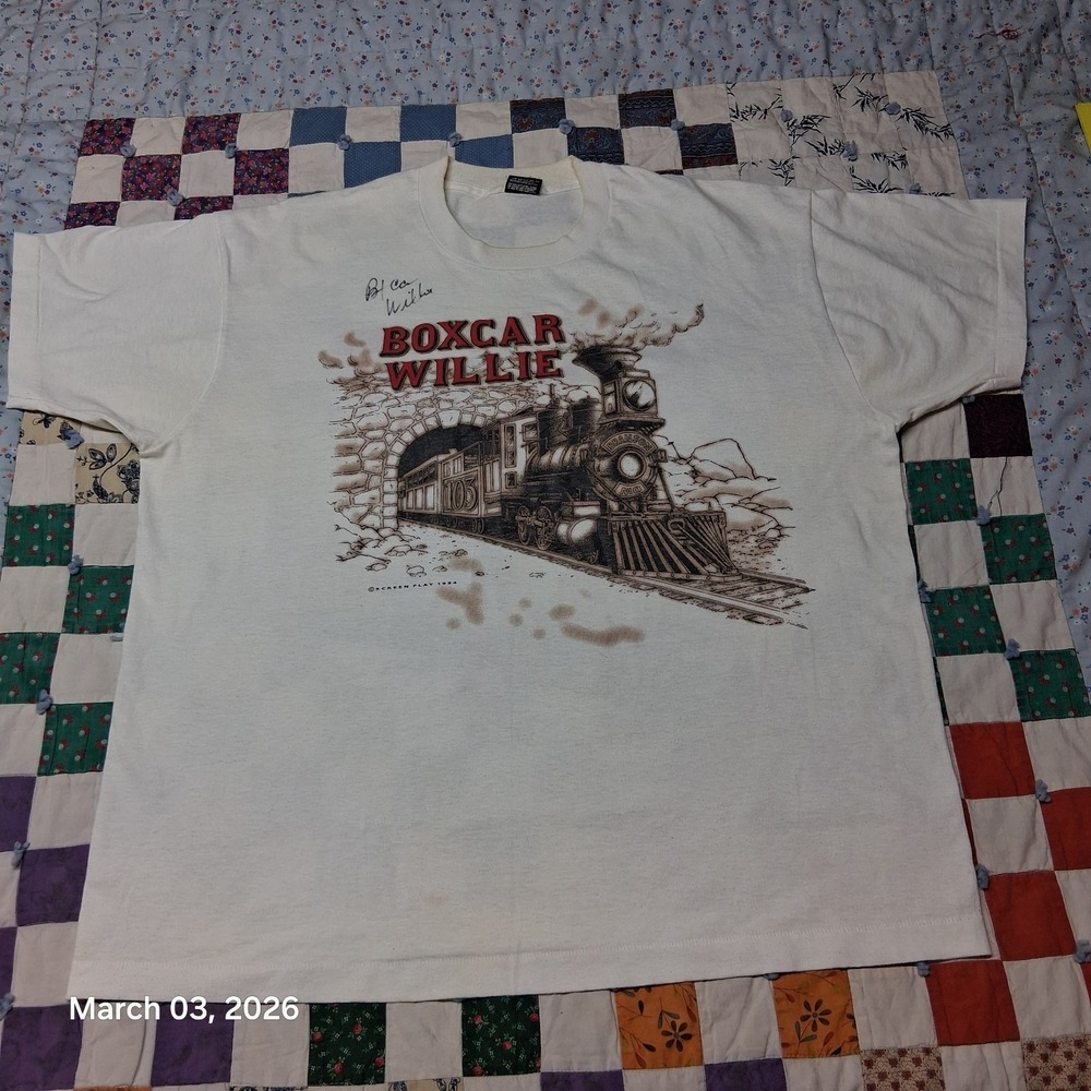 Vintage Boxcar Willie Autographed T Shirt Size 2XL Single Stitch White Tee